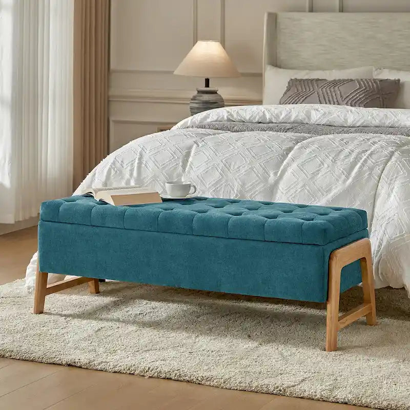 Banc de rangement capitonné Mid-Century Modern avec assise touffetée et pieds en bois massif