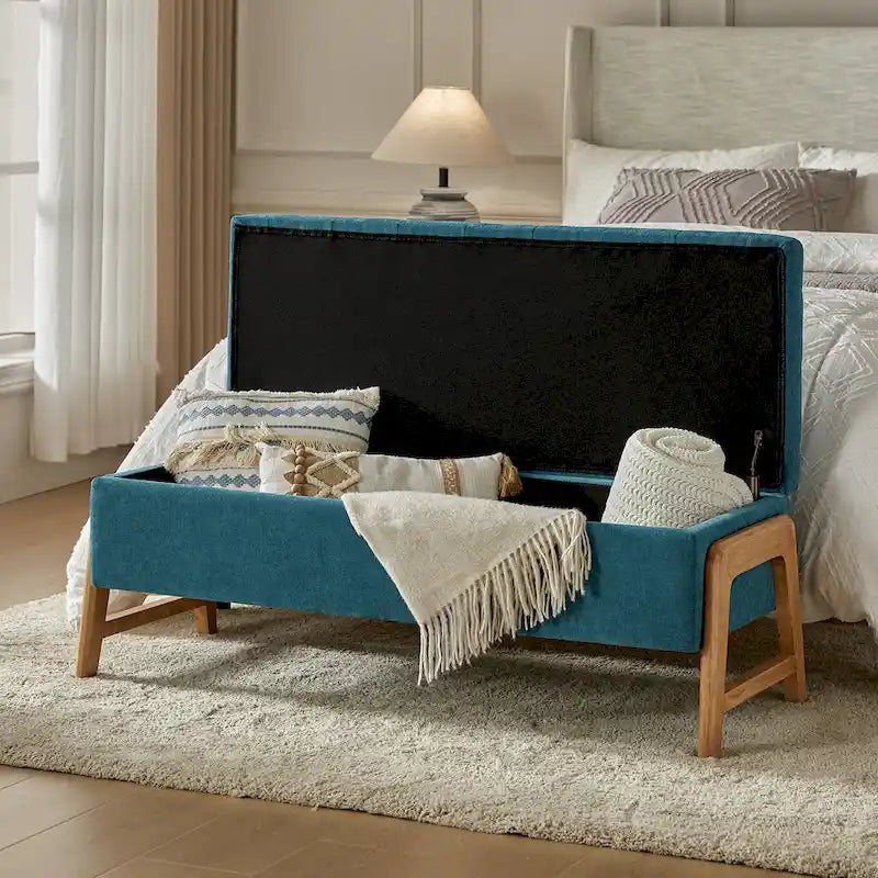 Banc de rangement capitonné Mid-Century Modern avec assise touffetée et pieds en bois massif